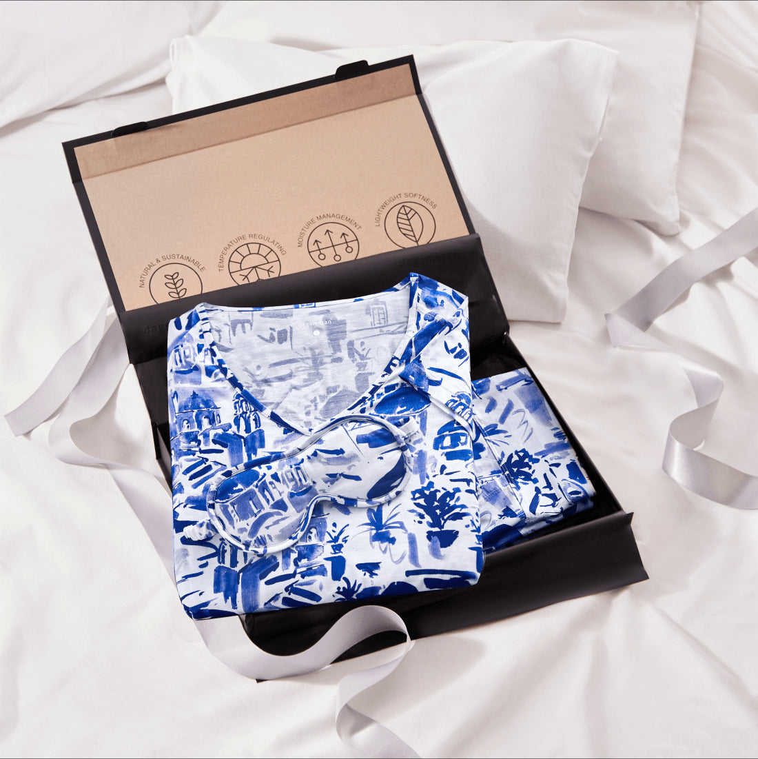 Gift set pajama set || Santorini