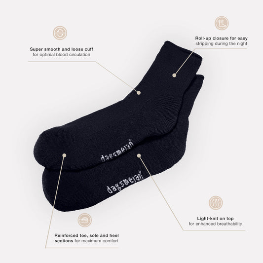 Sleep socks || Winter night