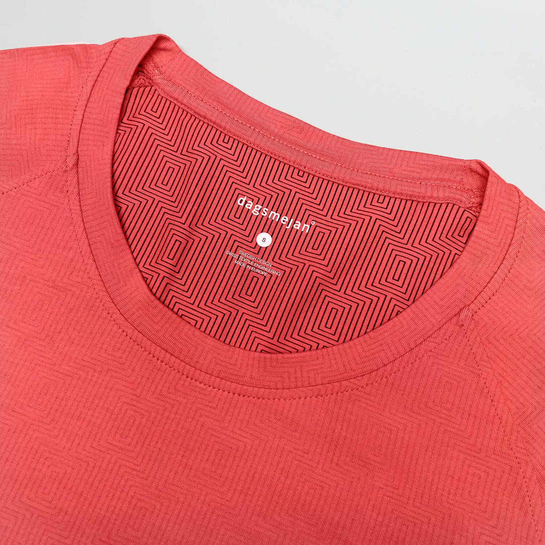 Recovery pajama t-shirt || Coral blaze
