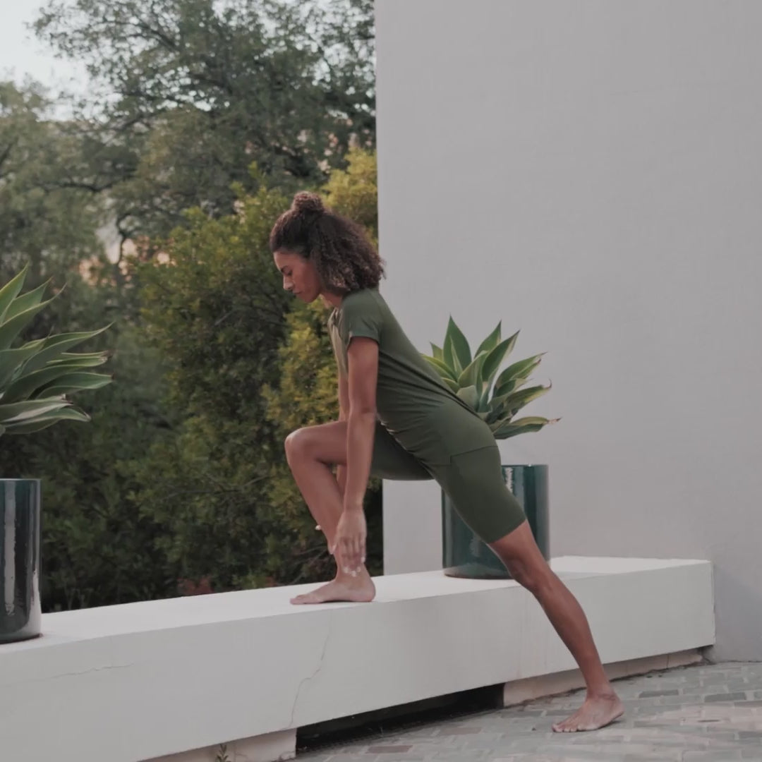 Recovery Shorts Women || Olive green